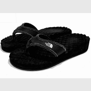 The North Face flip flop wedge 7.5